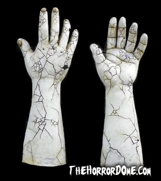 "Cracked Porcelain Doll" HD Studios Pro Costume 7 "Cracked Porcelain Doll" HD Studios Pro Costume - Image 5