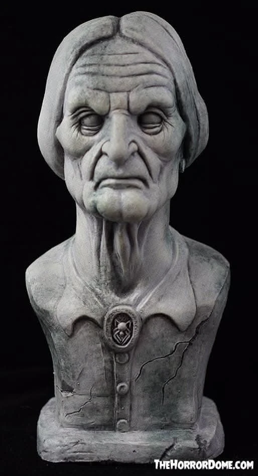 "Madam Macy Ghostly Manor Bust" HD Exclusive Halloween Decoration 3 "Madam Macy Ghostly Manor Bust" HD Exclusive Halloween Decoration