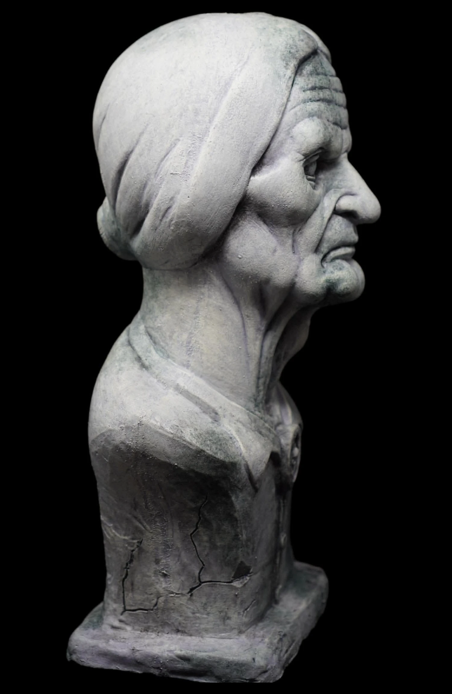 "Madam Macy Ghostly Manor Bust" HD Exclusive Halloween Decoration 5 "Madam Macy Ghostly Manor Bust" HD Exclusive Halloween Decoration - Image 3